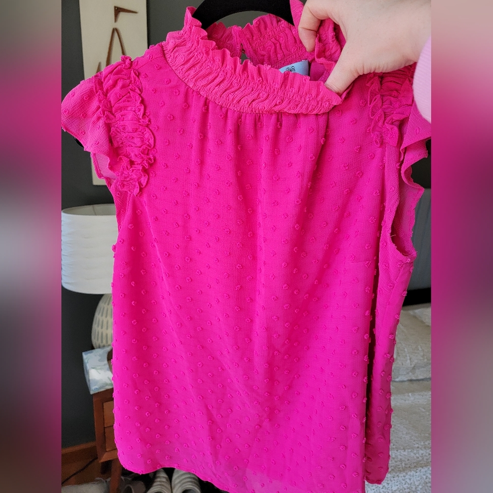 CeCe short sleeve blouse